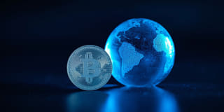 La cryptomonnaie prend place au centre du système financier mondial